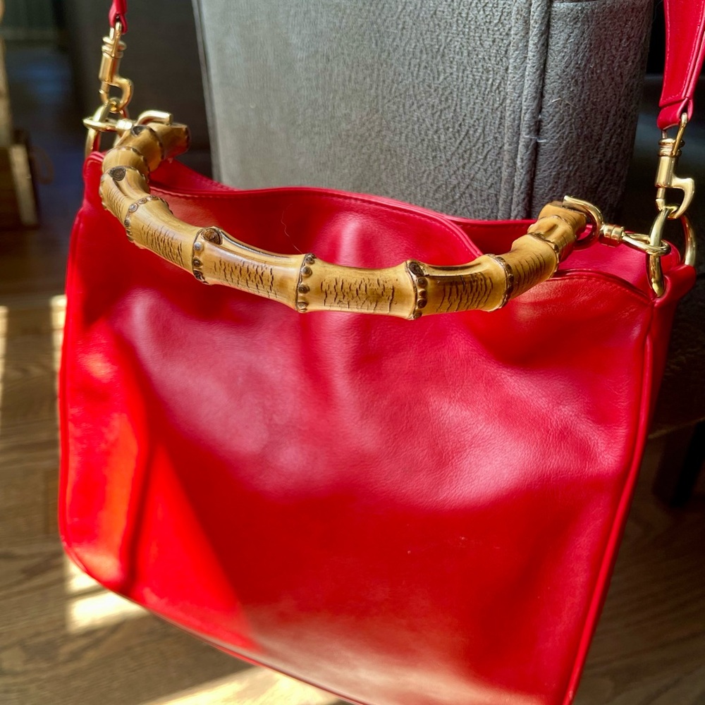Gucci Bamboo Vintage Red Leather Handbag with COA - Picture 2 of 13